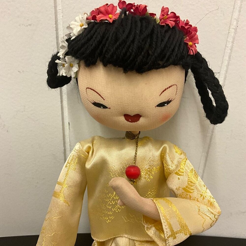 Vintage Handmade Mid Century Japanese Baby Doll Figurine Clothing Flowers Hair - Picture 2 of 11